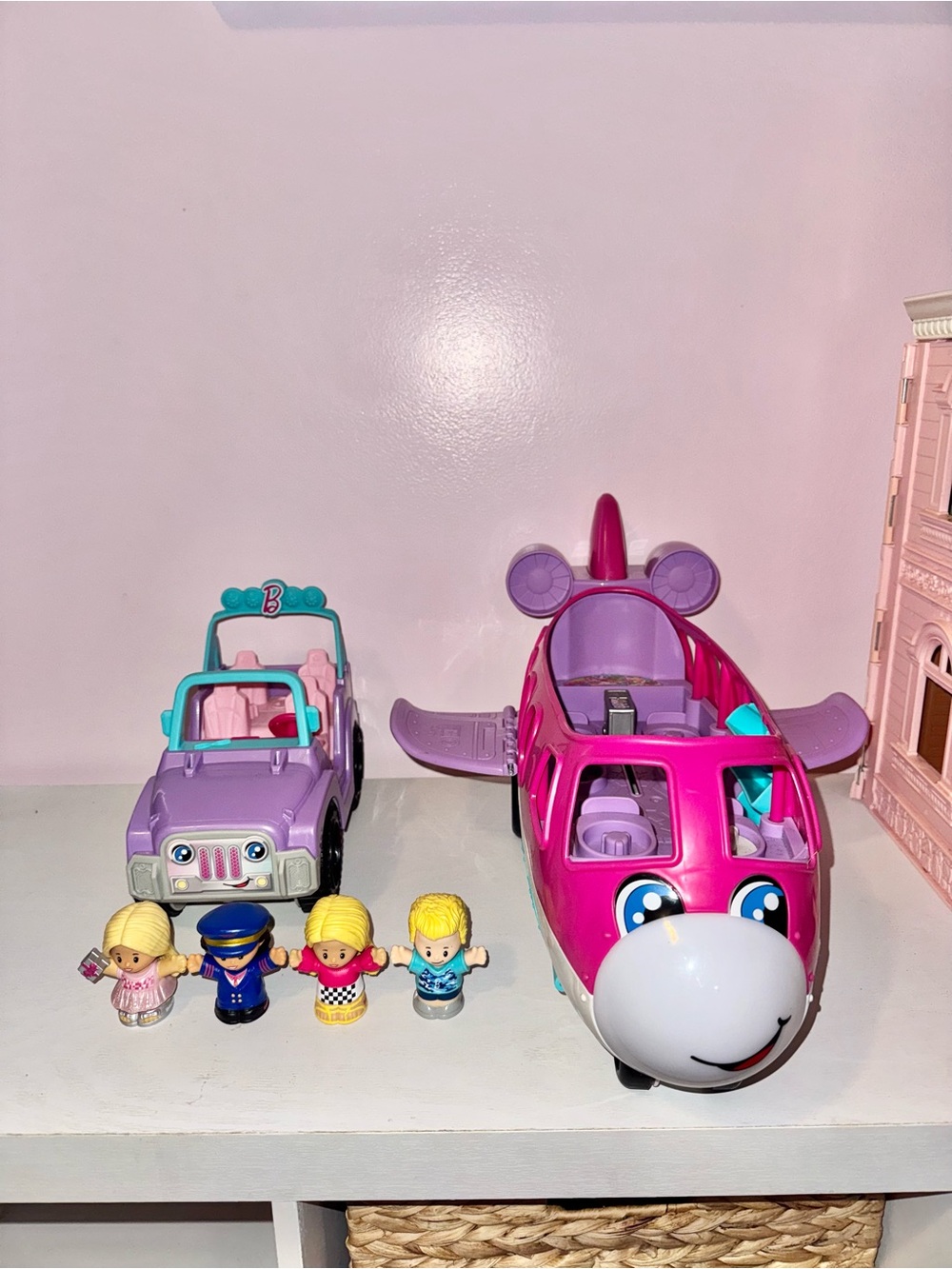 Little people Barbie airplane and jeep Playset fisher price